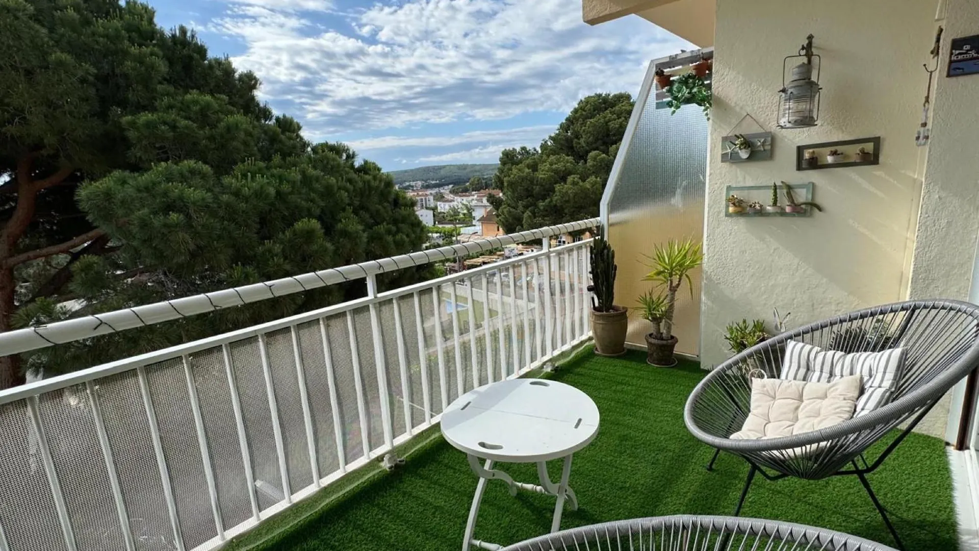 דירות L' Escala Riells De Mar 0*,